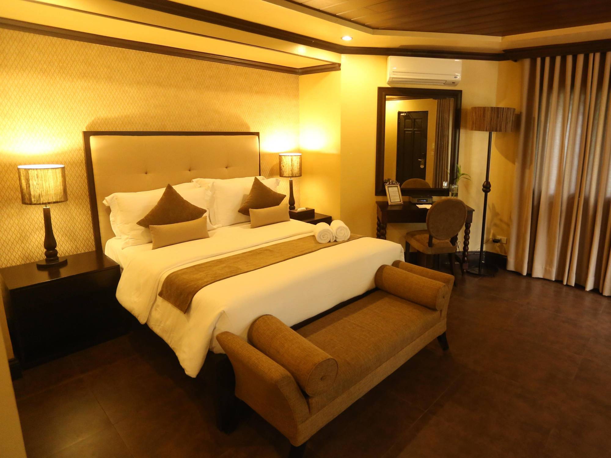 Hillcreek Gardens Tagaytay Hotell Luksuhin Eksteriør bilde